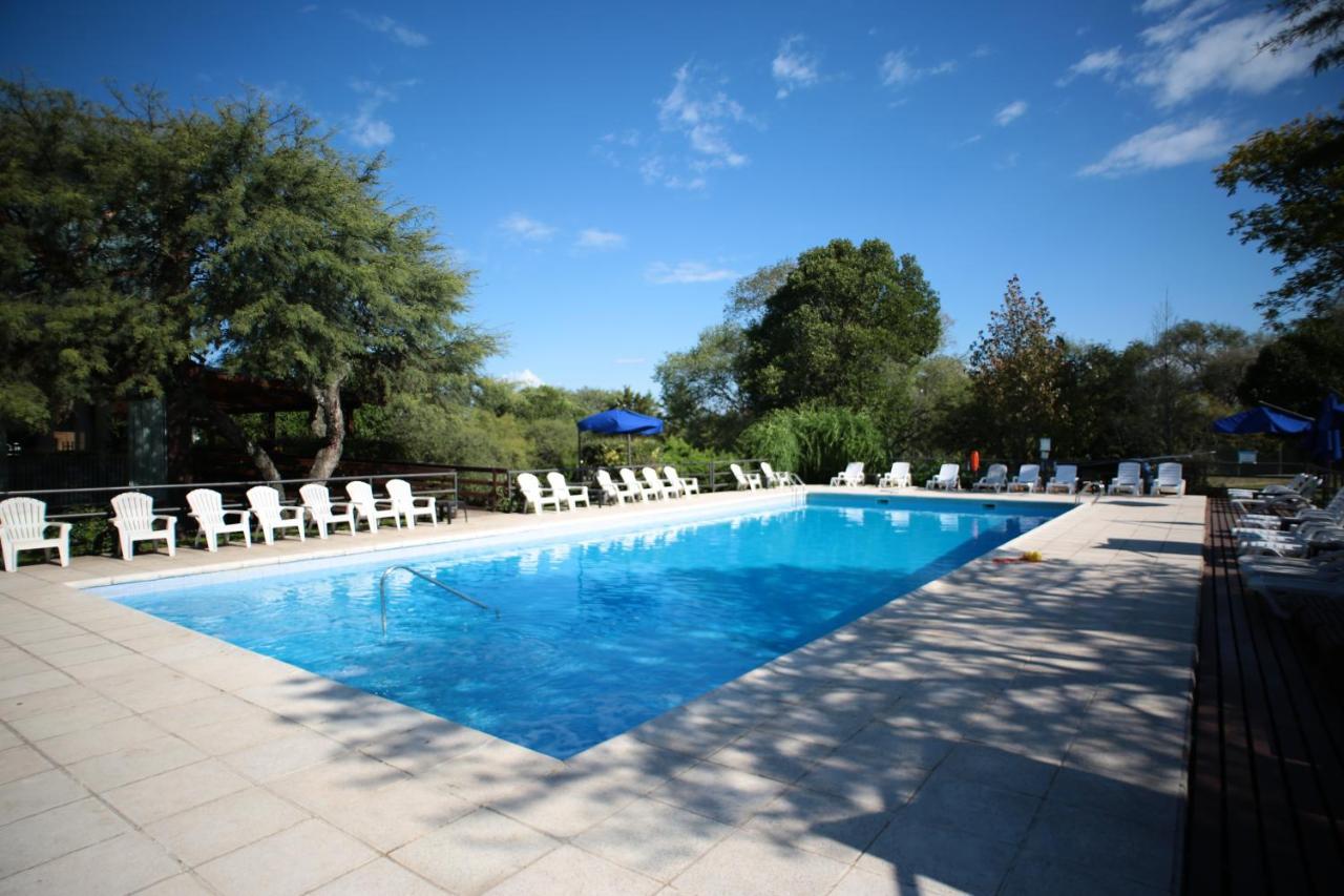 Howard Johnson Hotel & Spa Villa General Belgrano Exterior photo