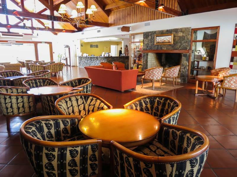 Howard Johnson Hotel & Spa Villa General Belgrano Exterior photo